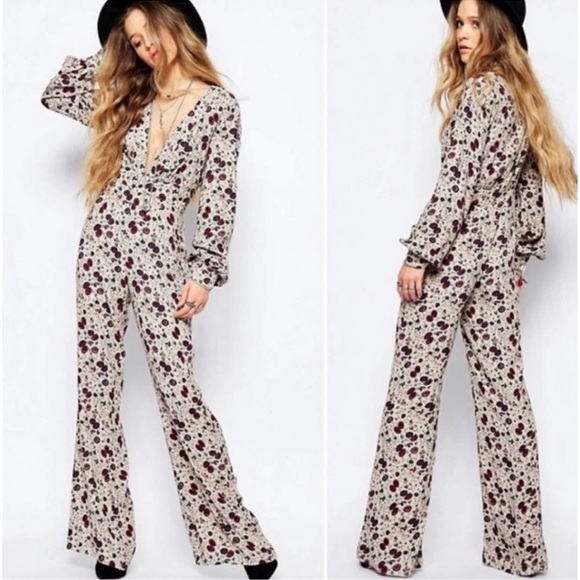 Free People Some Like It Hot ,Purple and White Jumpsuit with Plunging V-Neckline - Picture 1 of 13